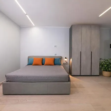 Italia Hotel 3*